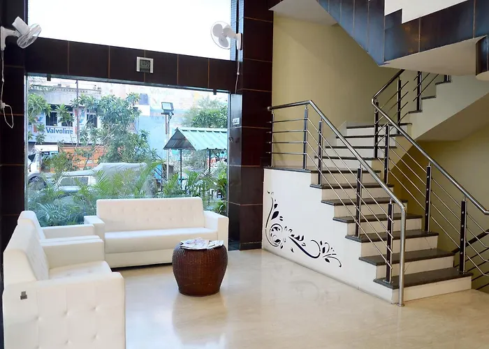 Oyo 7130 Hotel Broadway Jaipur